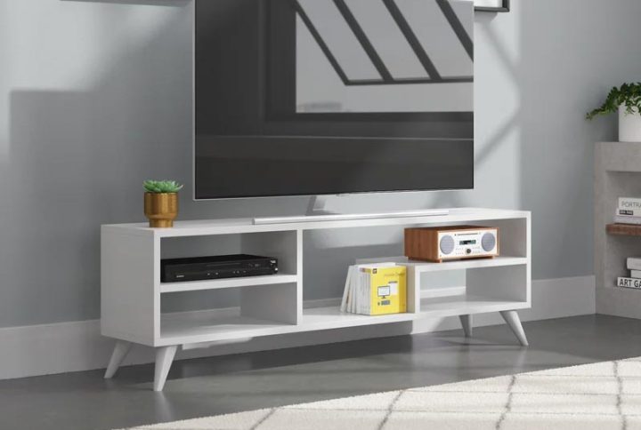 Danay TV Bench from Paragon Furniture